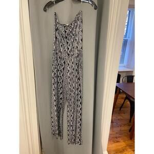 Black & White Strapless Jumpsuit, Size Large, Pink Republic, Sleeveless